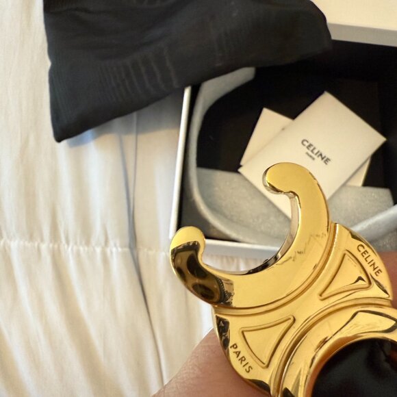 Celine Medium Triomphe Belt in Leather, Black - Size EU 95 ( US 8/10) - Picture 10 of 11